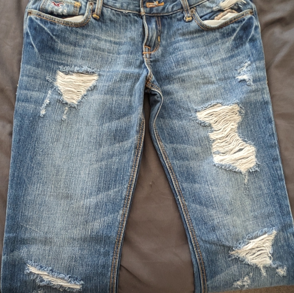Hollister ripped jeans